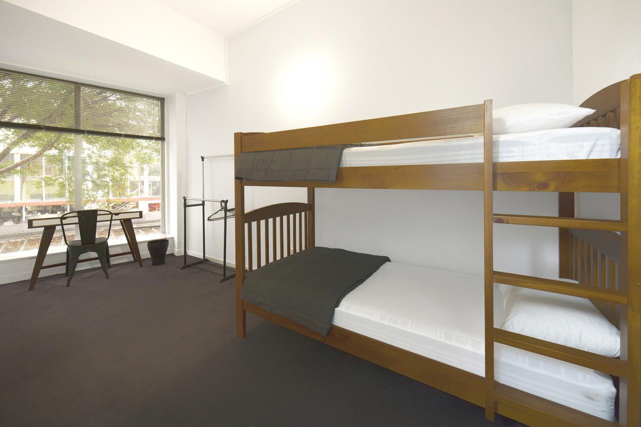Laneway Backpackers Pansiyon Wellington Dış mekan fotoğraf