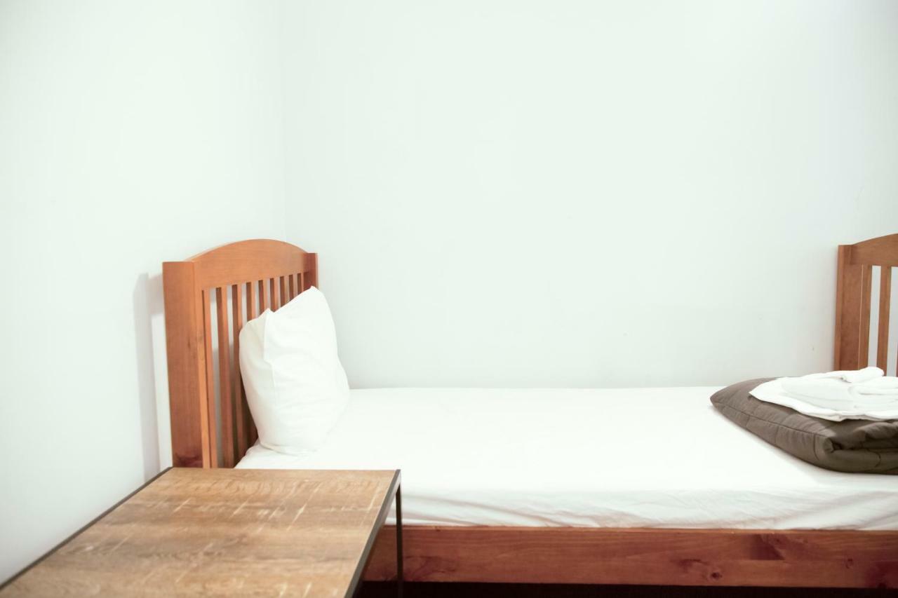 Laneway Backpackers Pansiyon Wellington Dış mekan fotoğraf
