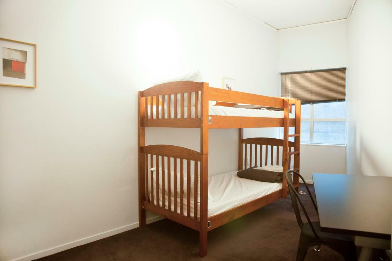Laneway Backpackers Pansiyon Wellington Dış mekan fotoğraf